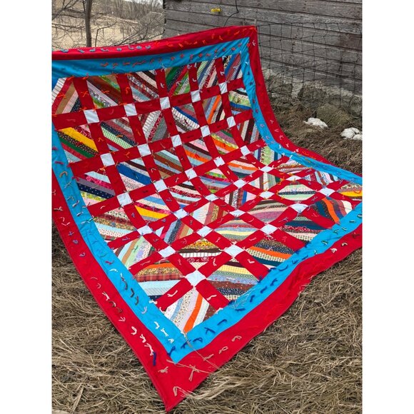 Vintage 60's Heavy Tied Scrappy Patchwork Quilt Red Blue 92.5x81" - Picture 16 of 16